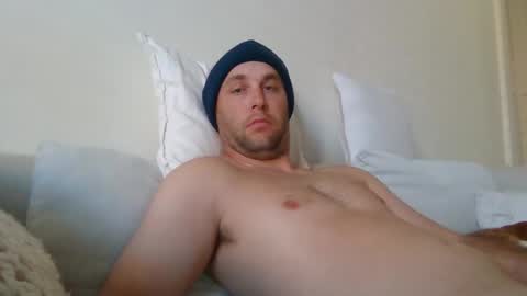 Snapshot of dustyroy09 chatting on October 2025 11:38:01 PM dustyroy09 online show from October 2025 11:38:01 PM