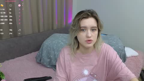 Dusya online show from January 2025 11:01:02 AM