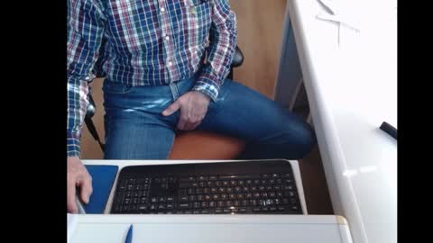 dutchpornking2 online show from February 2025 12:24:02 PM