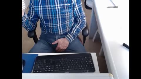 dutchpornking2 online show from February 2025 12:59:02 PM