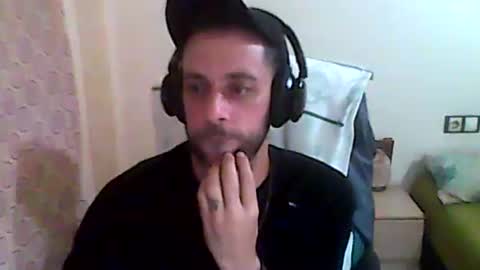 Snapshot of dvdvlc29 chatting on April 2026 01:09:02 PM david online show from April 2026 01:09:02 PM