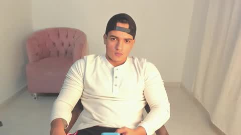 dwayne_esteven10 online show from January 2026 03:12:02 AM