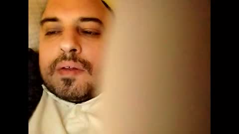 Snapshot of dwizziz chatting on October 2025 03:28:01 AM Ivan online show from October 2025 03:28:01 AM