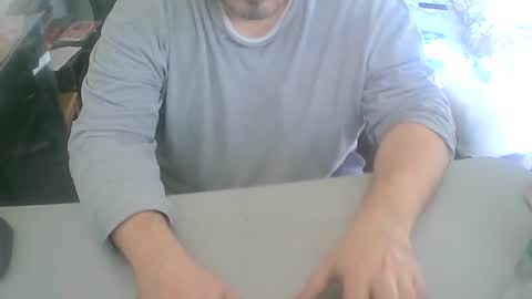 Snapshot of dwizziz chatting on October 2025 01:12:02 PM Ivan online show from October 2025 01:12:02 PM