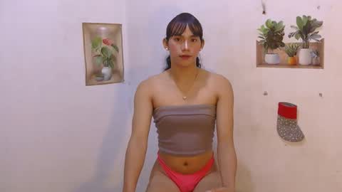 Snapshot of dy_namite chatting on April 2026 05:36:01 PM dy_namite online show from April 2026 05:36:01 PM