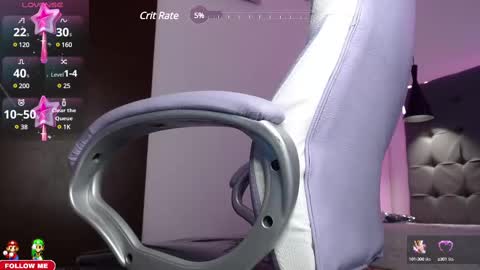 dyla_n18_ online show from February 2025 02:23:01 AM