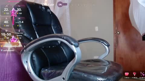 dyla_n18_ online show from March 2025 12:10:02 AM