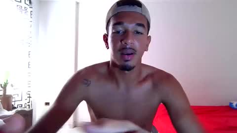 Snapshot of dylan_black_ chatting on May 2026 02:33:02 PM dylan online show from May 2026 02:33:02 PM