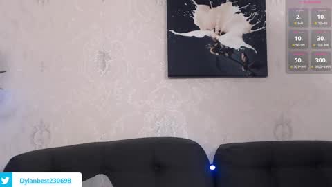 Snapshot of dylan_starxx chatting on December 2024 02:10:02 AM Dylan online show from December 2024 02:10:02 AM