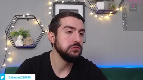 Snapshot of dylan_starxx chatting on December 2024 07:33:02 AM Dylan online show from December 2024 07:33:02 AM