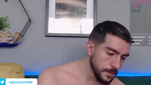 Snapshot of dylan_starxx chatting on December 2024 09:50:02 PM Dylan online show from December 2024 09:50:02 PM