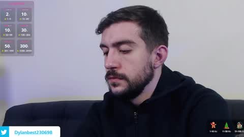 Snapshot of dylan_starxx chatting on February 2025 07:01:02 AM Dylan online show from February 2025 07:01:02 AM