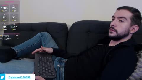 Snapshot of dylan_starxx chatting on February 2025 04:46:02 PM Dylan online show from February 2025 04:46:02 PM