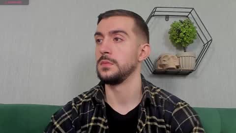 Snapshot of dylan_starxx chatting on October 2025 08:50:02 PM Dylan online show from October 2025 08:50:02 PM