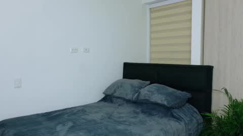 Snapshot of dylanrivera_ chatting on March 2026 02:29:01 AM Dylan Rivera online show from March 2026 02:29:01 AM