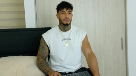 Snapshot of dylanrivera_ chatting on April 2026 01:28:02 AM Dylan Rivera online show from April 2026 01:28:02 AM