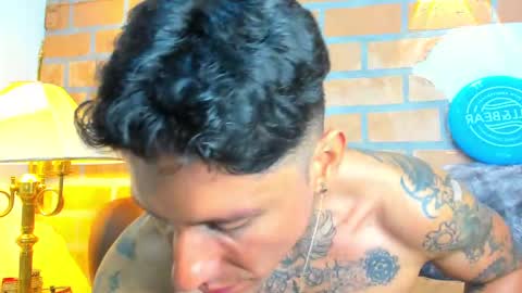 Snapshot of dylanstonne1 chatting on February 2025 11:37:02 PM D Y L A N online show from February 2025 11:37:02 PM