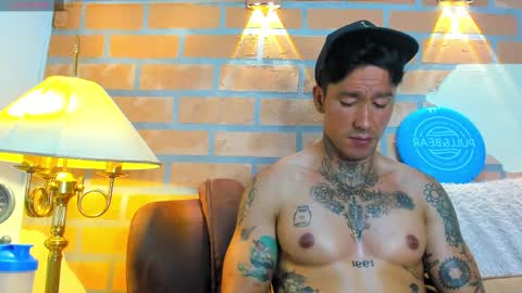 Snapshot of dylanstonne1 chatting on March 2025 11:42:01 PM D Y L A N online show from March 2025 11:42:01 PM