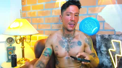 Snapshot of dylanstonne1 chatting on March 2025 03:24:01 AM D Y L A N online show from March 2025 03:24:01 AM