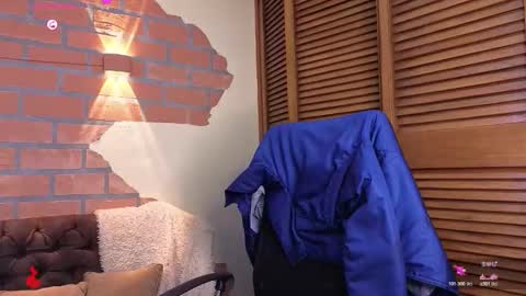 Snapshot of dylanstonne1 chatting on December 2025 10:08:02 PM D Y L A N online show from December 2025 10:08:02 PM