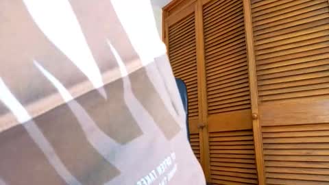 D Y L A N online show from February 2026 02:29:01 AM