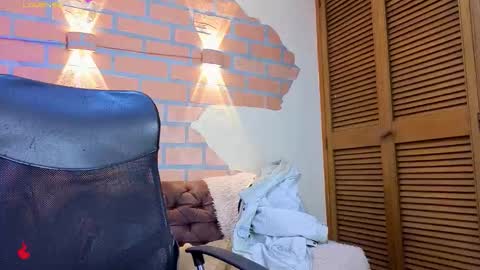 D Y L A N online show from March 2026 02:52:02 AM