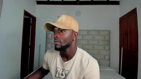 Dylan Taylor online show from December 2025 12:35:02 PM