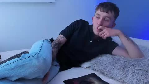 Snapshot of dylanwhite23 chatting on February 2025 06:39:01 AM ---DYLAN--- online show from February 2025 06:39:01 AM