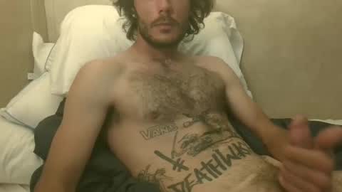 Snapshot of dylp400 chatting on December 2024 06:28:01 AM dylp400 online show from December 2024 06:28:01 AM