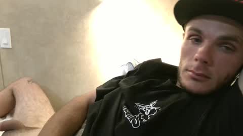 Snapshot of dylp400 chatting on January 2025 09:55:02 AM dylp400 online show from January 2025 09:55:02 AM