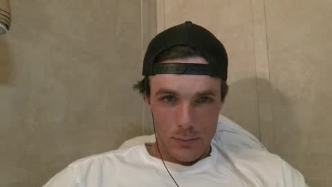 Snapshot of dylp400 chatting on March 2025 08:45:01 AM dylp400 online show from March 2025 08:45:01 AM