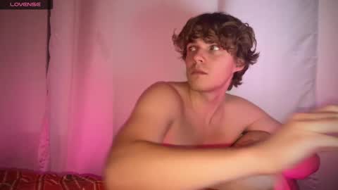 Snapshot of dymonted chatting on January 2025 06:09:02 AM dymonted online show from January 2025 06:09:02 AM