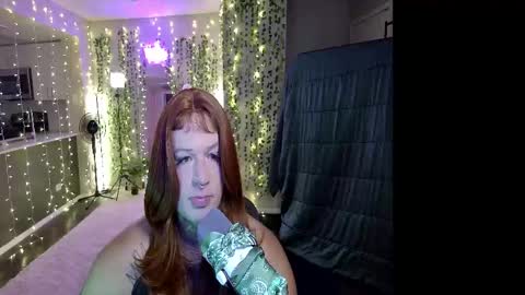 Snapshot of dyna972 chatting on April 2026 10:01:01 PM Jake online show from April 2026 10:01:01 PM