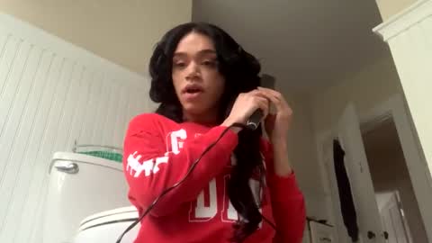 Snapshot of dynasty313 chatting on December 2024 08:55:02 PM Dynasty online show from December 2024 08:55:02 PM