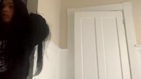 Snapshot of dynasty313 chatting on January 2025 07:04:01 PM Dynasty online show from January 2025 07:04:01 PM