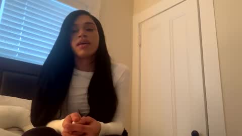 Snapshot of dynasty313 chatting on February 2025 09:40:01 PM Dynasty online show from February 2025 09:40:01 PM