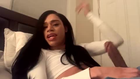 Snapshot of dynasty313 chatting on February 2025 11:15:02 PM Dynasty online show from February 2025 11:15:02 PM