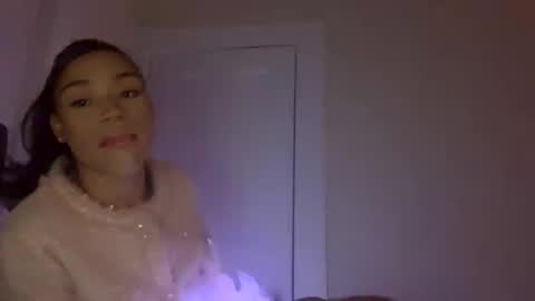 Snapshot of dynasty313 chatting on March 2025 11:43:02 PM Dynasty online show from March 2025 11:43:02 PM