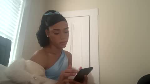 Snapshot of dynasty313 chatting on March 2025 04:28:02 PM Dynasty online show from March 2025 04:28:02 PM