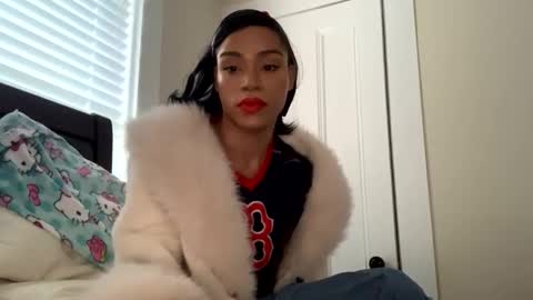 Snapshot of dynasty313 chatting on March 2025 09:36:02 PM Dynasty online show from March 2025 09:36:02 PM