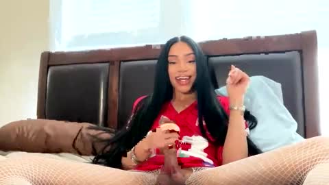 Dynasty online show from April 2026 06:33:02 PM