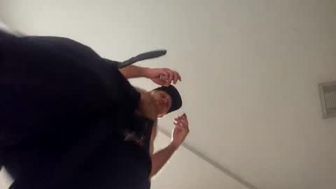 dzznutzzz online show from October 2025 11:33:01 PM