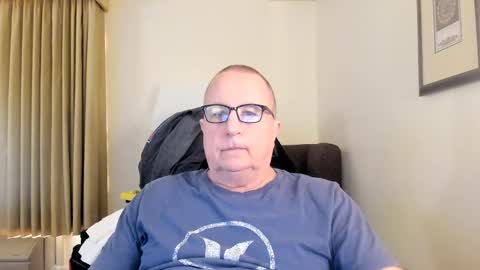 Snapshot of e_rectiom chatting on January 2025 11:40:01 PM Mr Wonderful online show from January 2025 11:40:01 PM