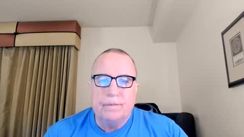 Snapshot of e_rectiom chatting on January 2025 03:15:01 PM Mr Wonderful online show from January 2025 03:15:01 PM