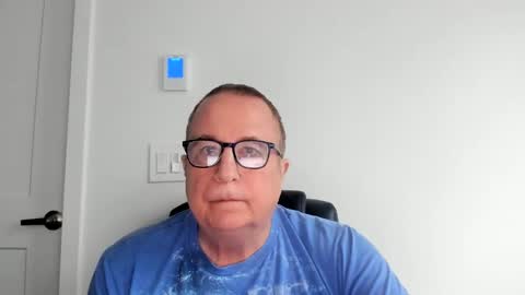 Snapshot of e_rectiom chatting on February 2025 06:43:01 PM Mr Wonderful online show from February 2025 06:43:01 PM