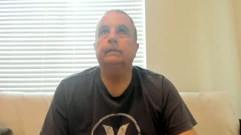 Snapshot of e_rectiom chatting on March 2025 08:42:02 PM Mr Wonderful online show from March 2025 08:42:02 PM