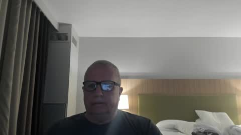 Snapshot of e_rectiom chatting on September 2025 02:32:01 PM Mr Wonderful online show from September 2025 02:32:01 PM