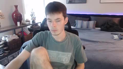 Snapshot of ealexk chatting on March 2026 07:08:01 PM Alex online show from March 2026 07:08:01 PM