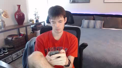 Snapshot of ealexk chatting on April 2026 08:43:01 PM Alex online show from April 2026 08:43:01 PM