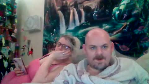 eandr6446 online show from November 2025 03:29:02 AM